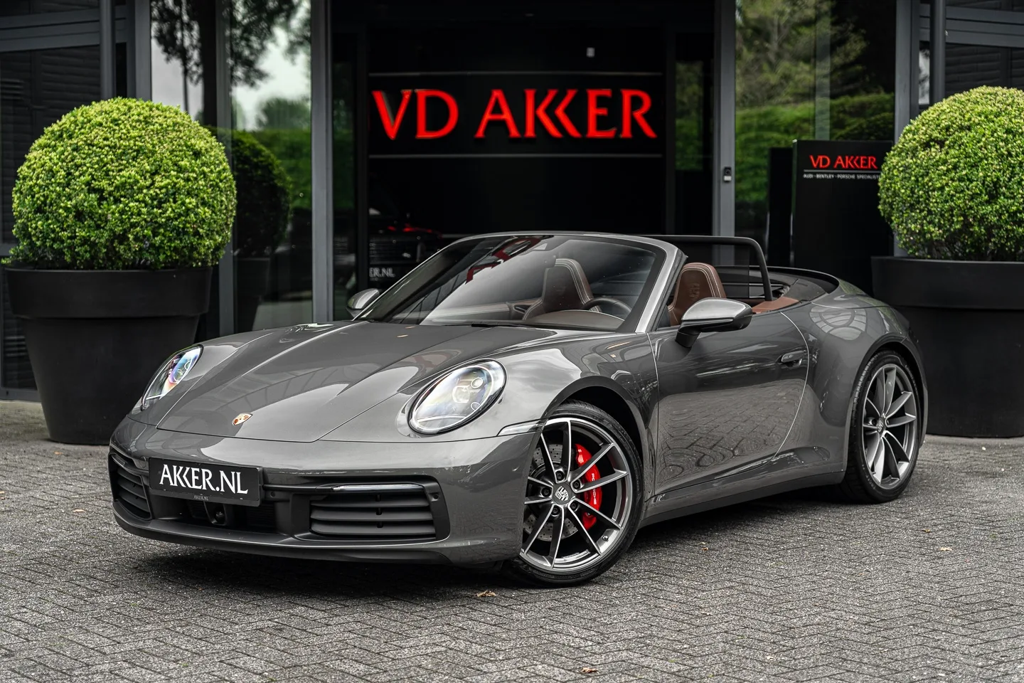 Porsche 992 (2019) — foto 1