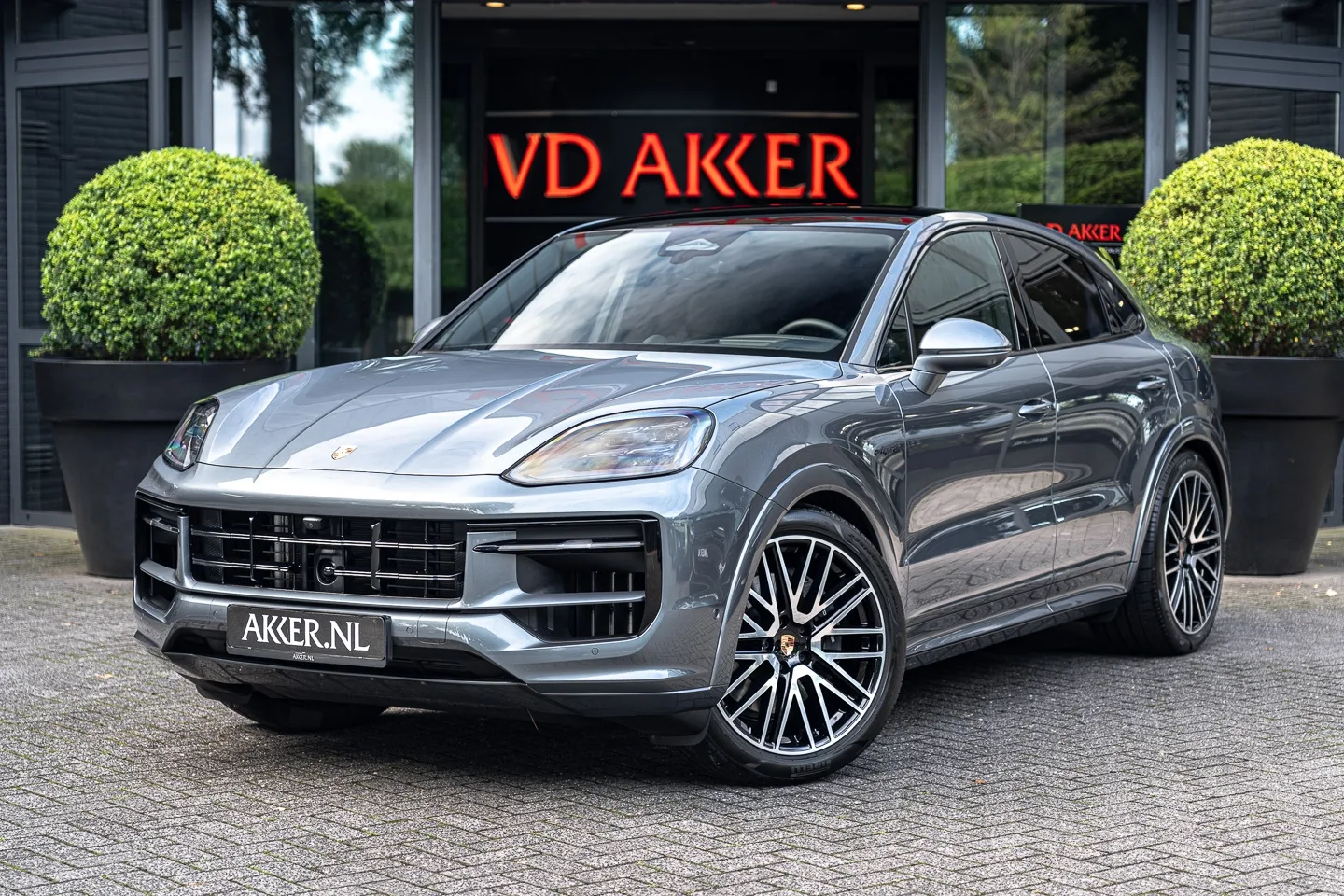 Porsche Cayenne (2026) — foto 1