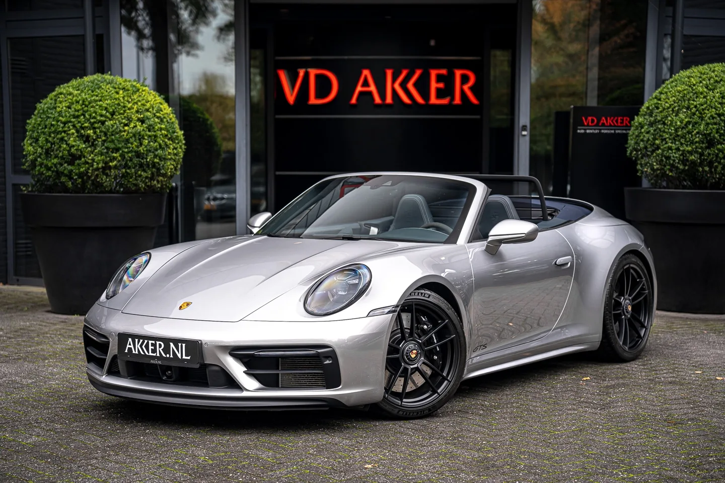 Porsche 992 Carrera GTS (2023) — foto 1