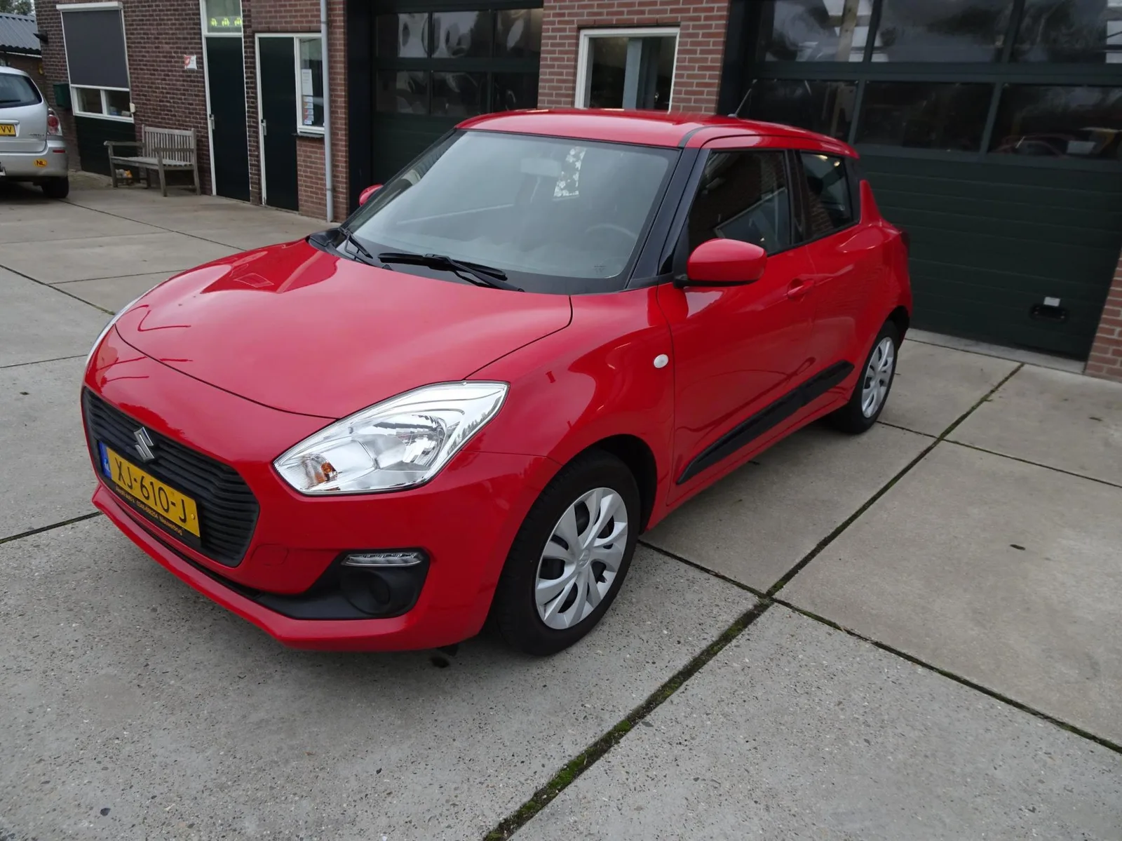 Suzuki Swift (2019) — foto 1