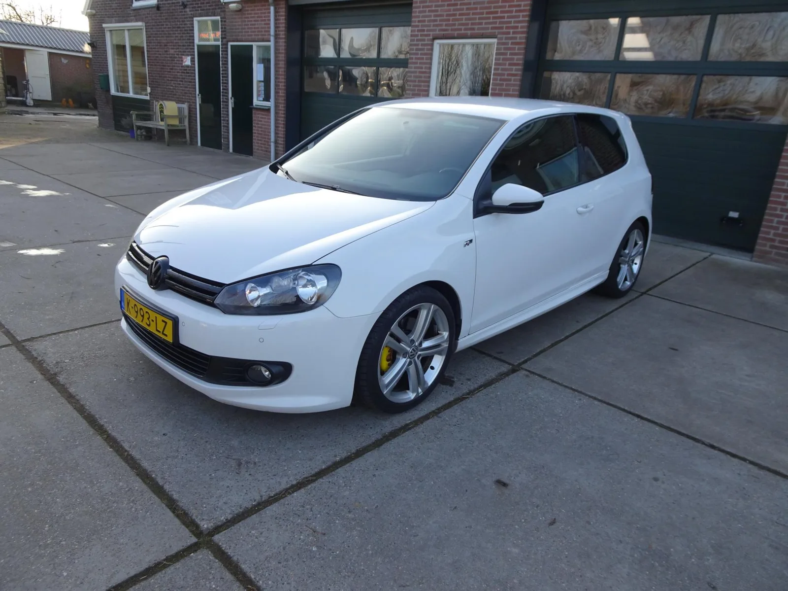 Volkswagen Golf (2010) — foto 1