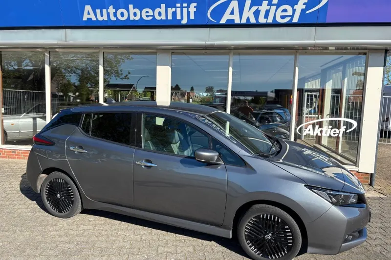 Nissan Leaf (2023)