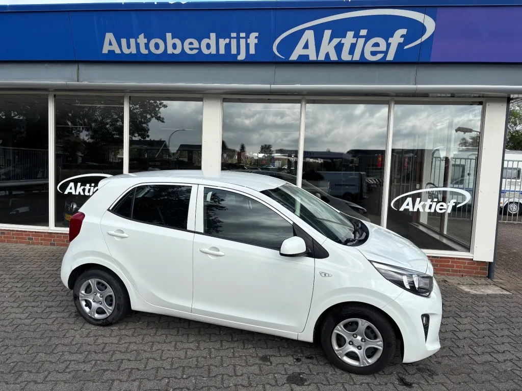 Kia Picanto (2020) — foto 1
