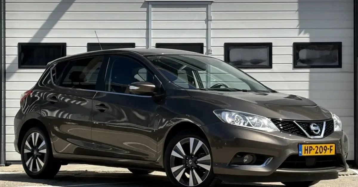 Nissan Pulsar (2015) — foto 1