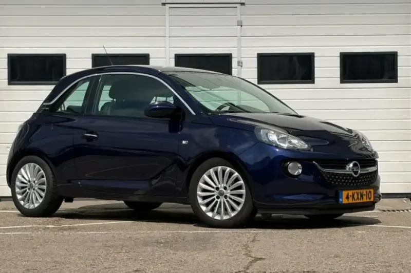 Opel Adam (2013)