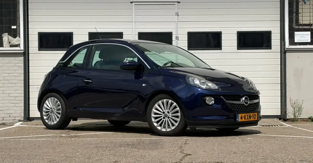 Opel Adam (2013) — foto 1