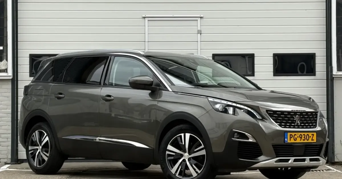 Peugeot 5008 (2017) — foto 1