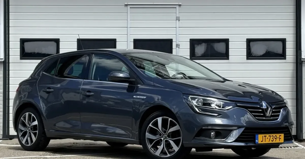 Renault Mégane (2016) — foto 1
