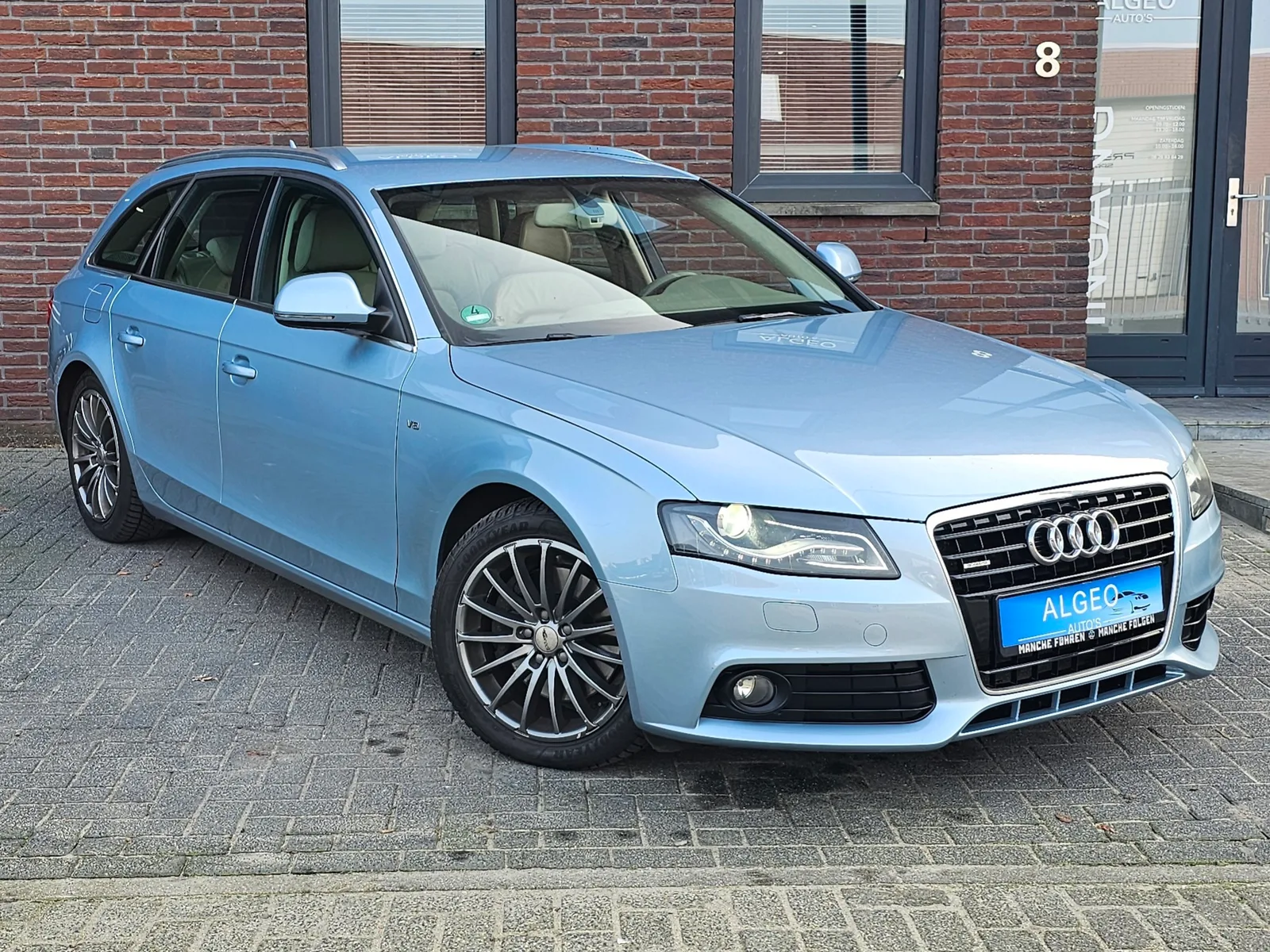 Audi A4 (2008) — foto 1