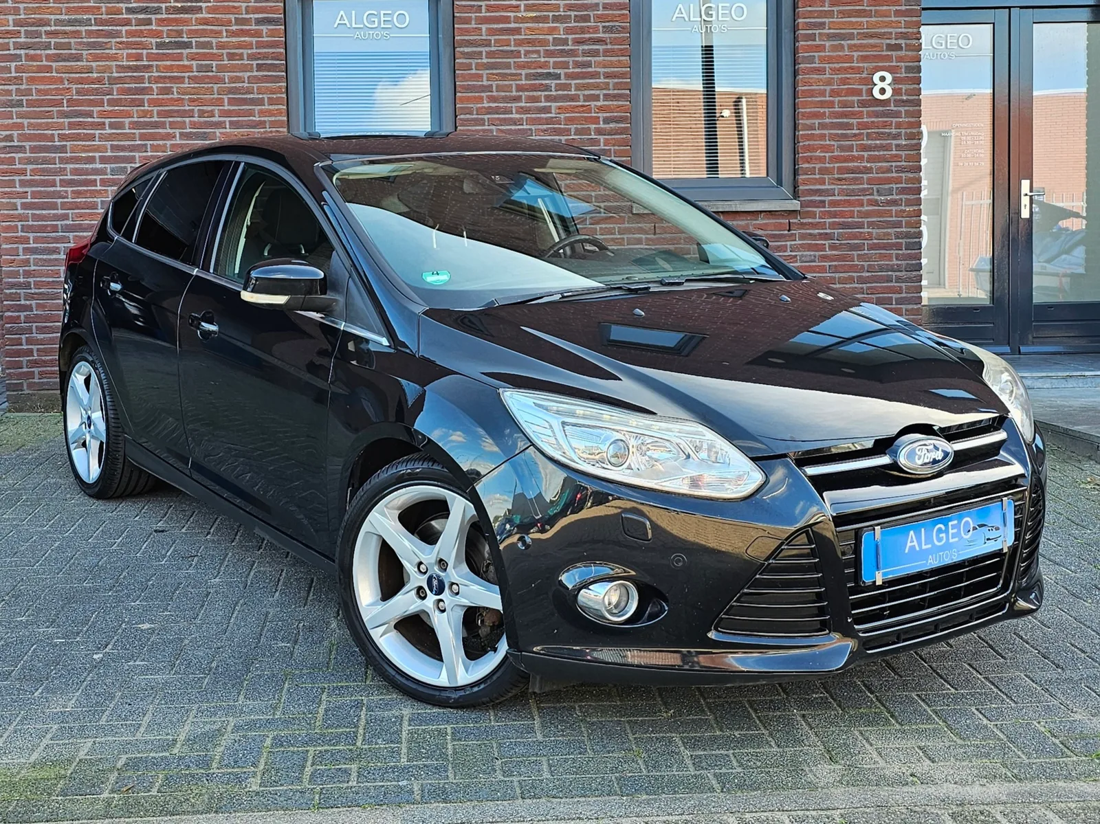 Ford Focus (2011) — foto 1