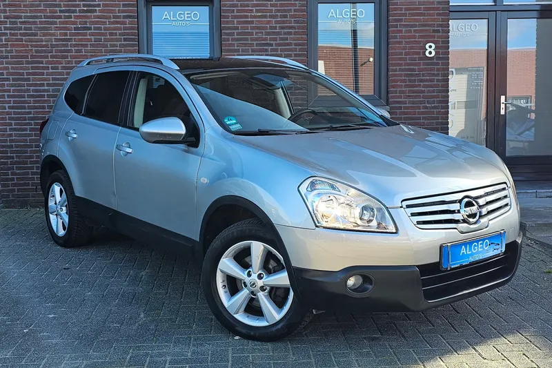 Nissan Qashqai+2 (2009)