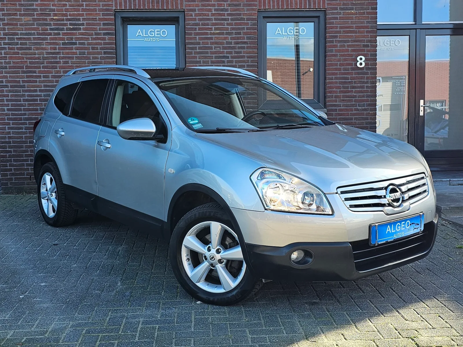 Nissan Qashqai+2 (2009) — foto 1