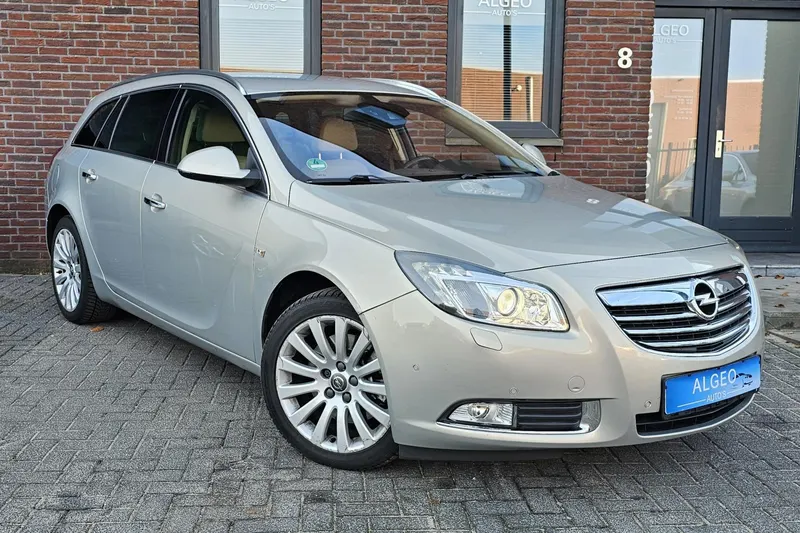Opel Insignia (2009)