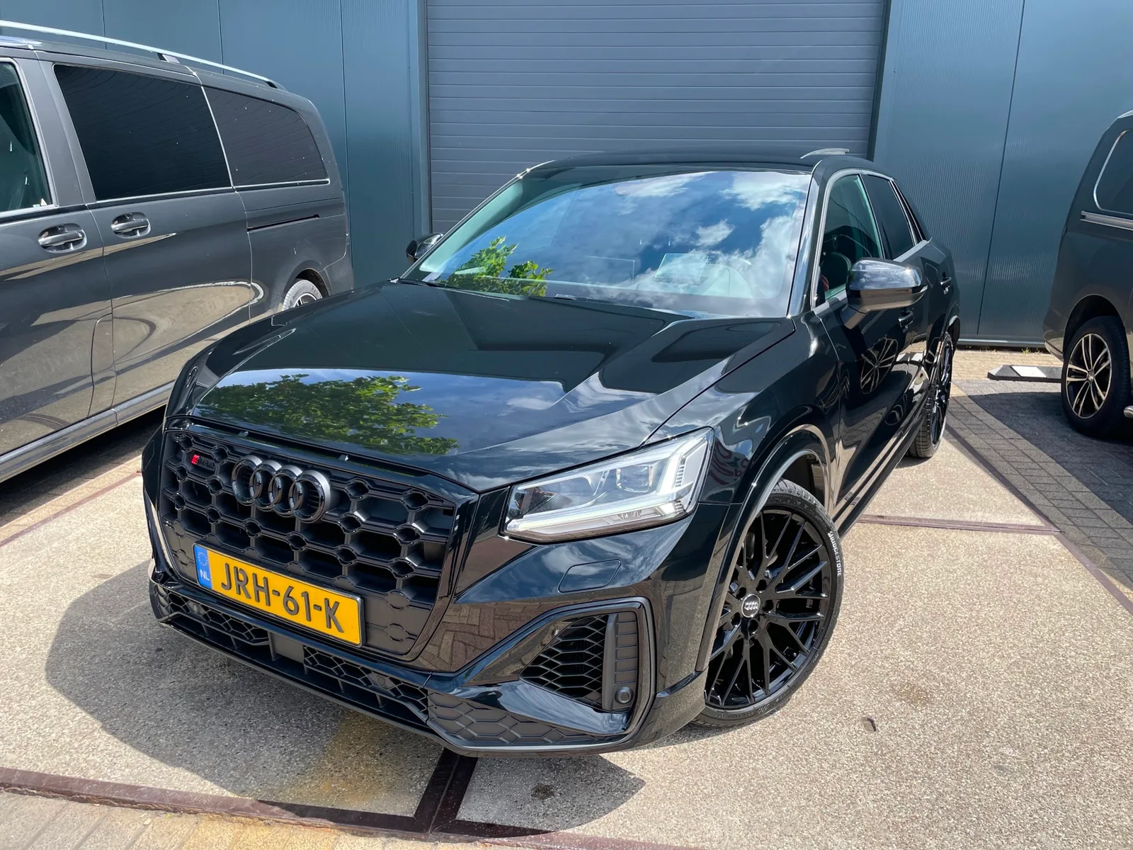 Audi SQ2 (2019) — foto 1
