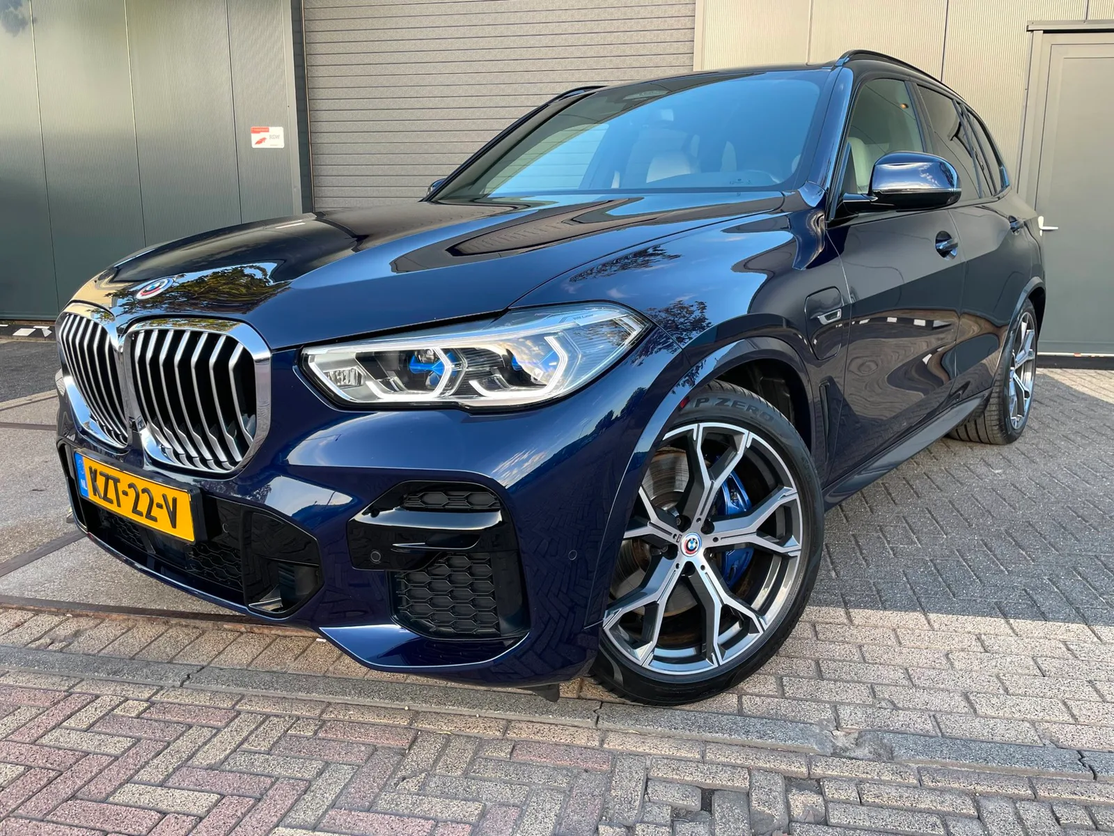 BMW X5 (2022) — foto 1