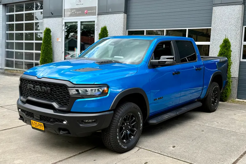 Dodge Ram (2024)