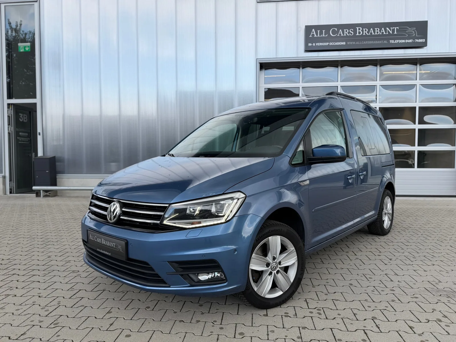 Volkswagen Caddy (2017) — foto 1