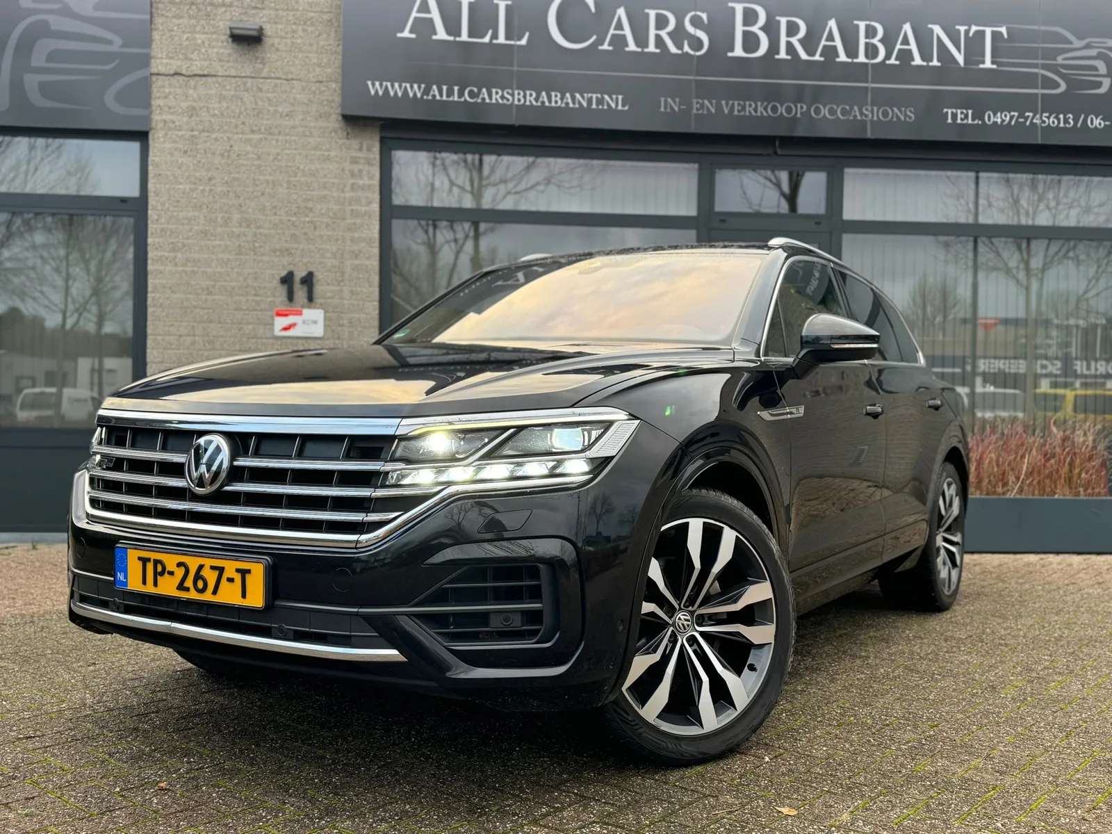 Volkswagen Touareg (2018) — foto 1
