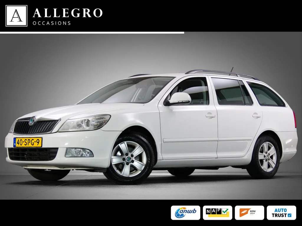 Škoda Octavia (2012) — foto 1
