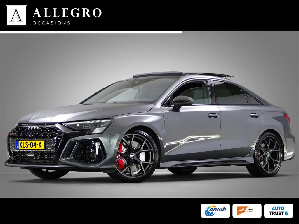 Audi RS 3 (2024) — foto 1