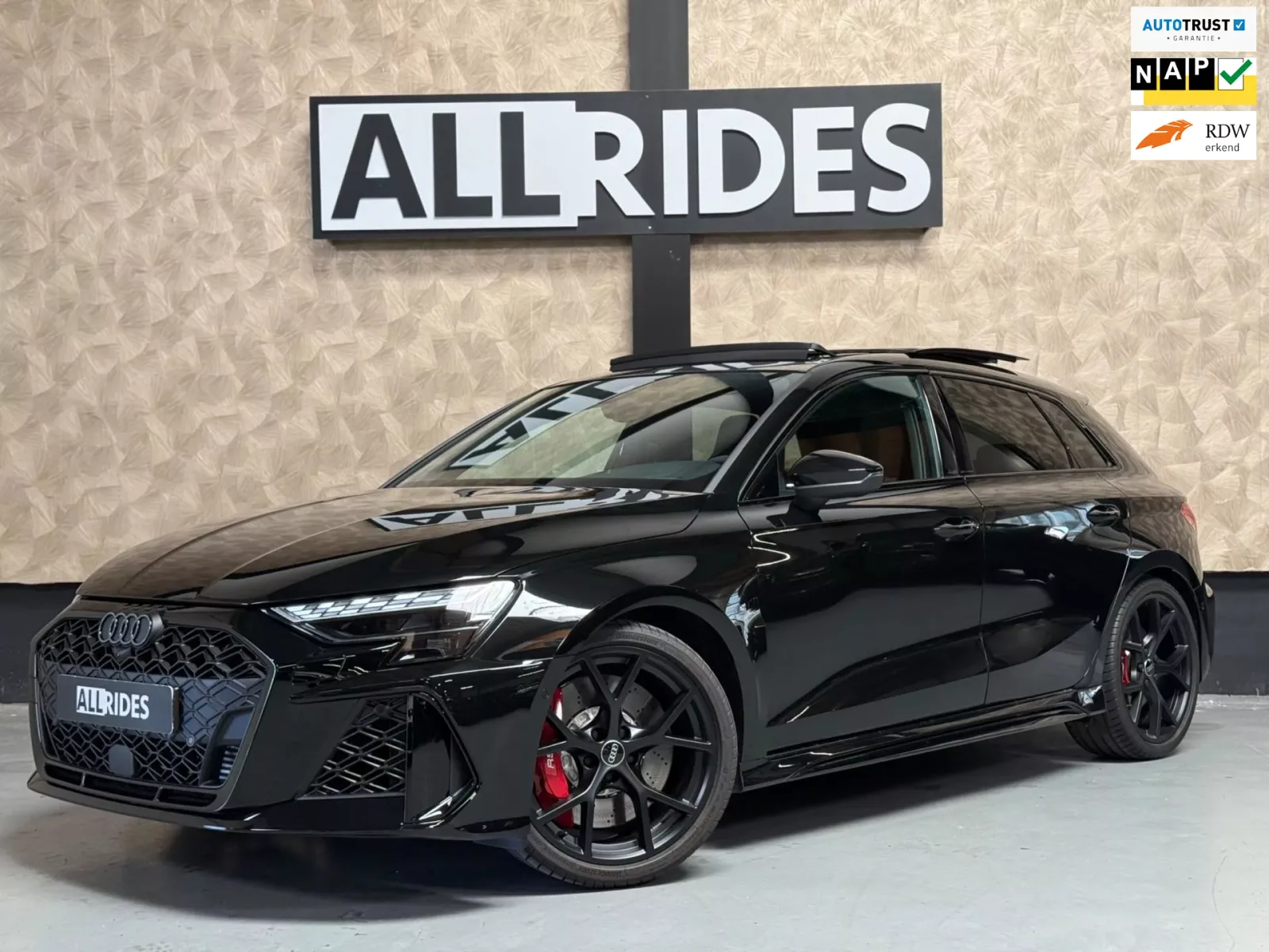 Audi RS 3 Sportback (2025) — foto 1