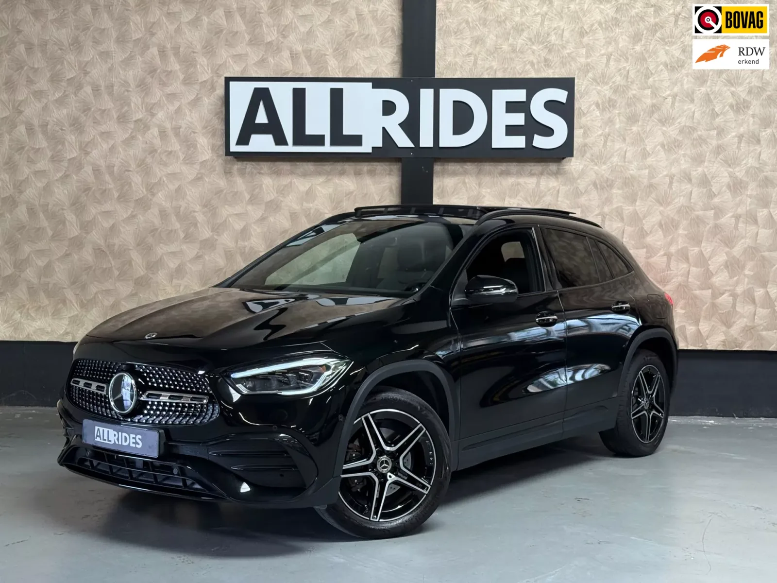 Mercedes-Benz GLA-Klasse (2023) — foto 1