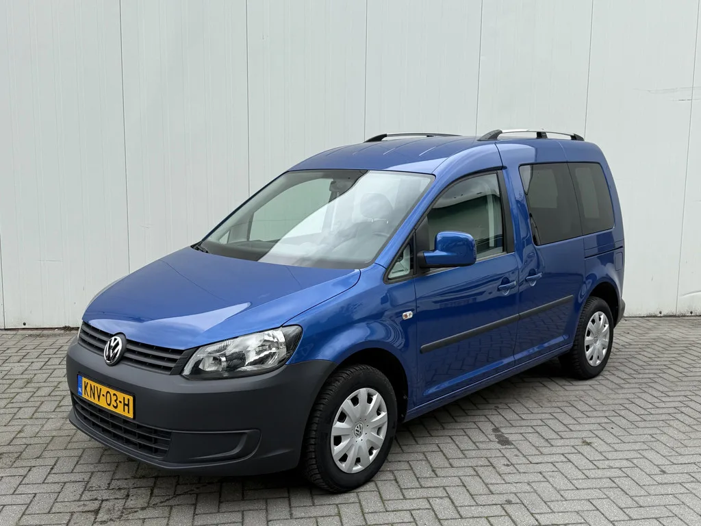 Volkswagen Caddy (2013) — foto 1