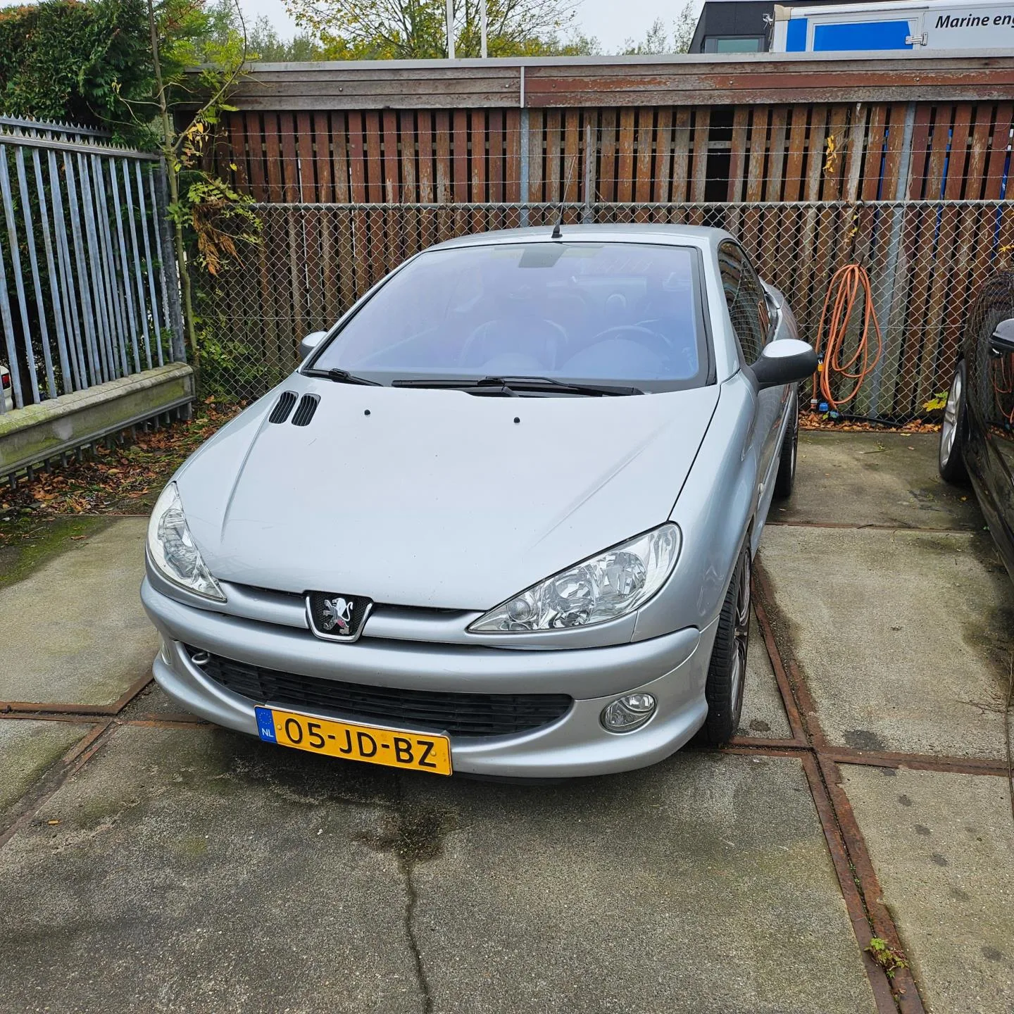 Peugeot 206 (2002) — foto 1