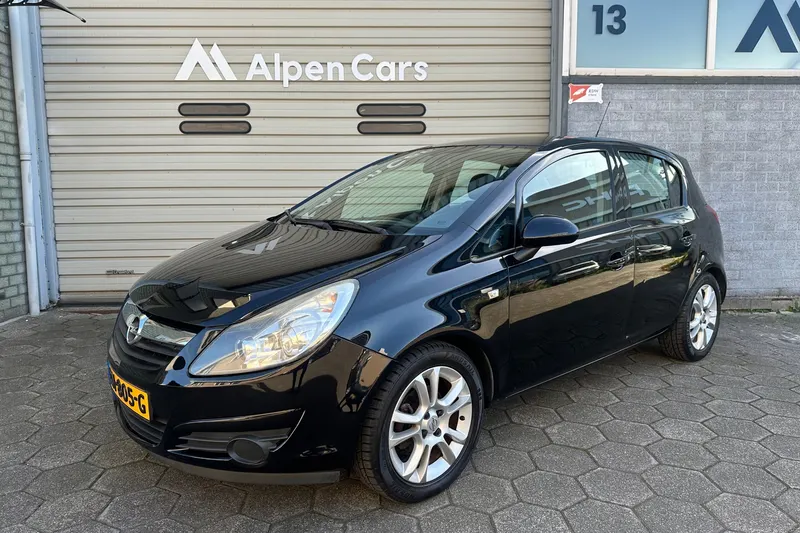 Opel Corsa (2008)