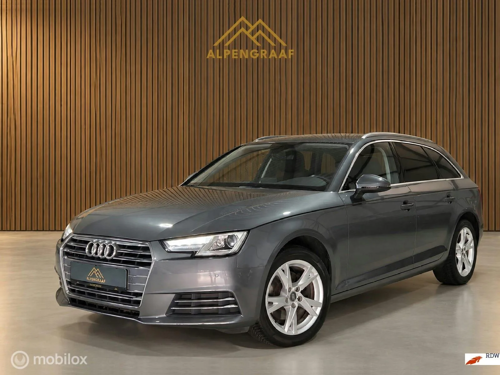 Audi A4 (2016) — foto 1
