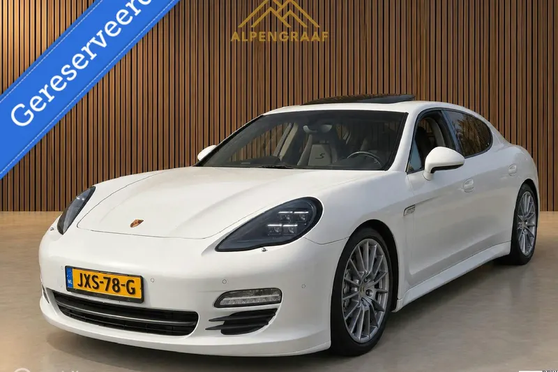 Porsche Panamera (2011)