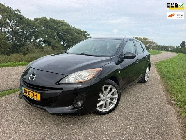 Mazda 3 (2012) — foto 1