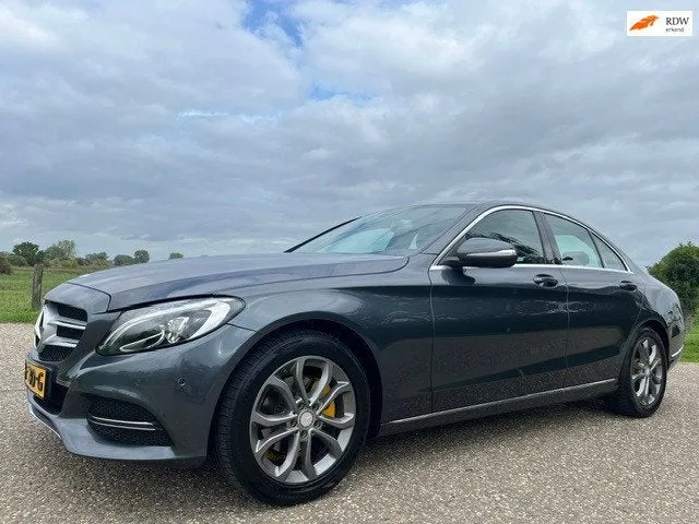Mercedes-Benz C-Klasse (2015) — foto 1