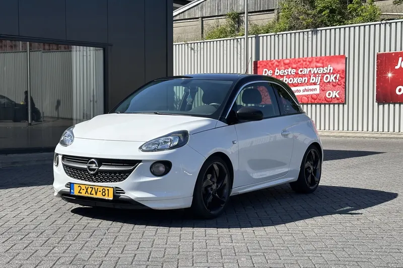 Opel Adam (2014)