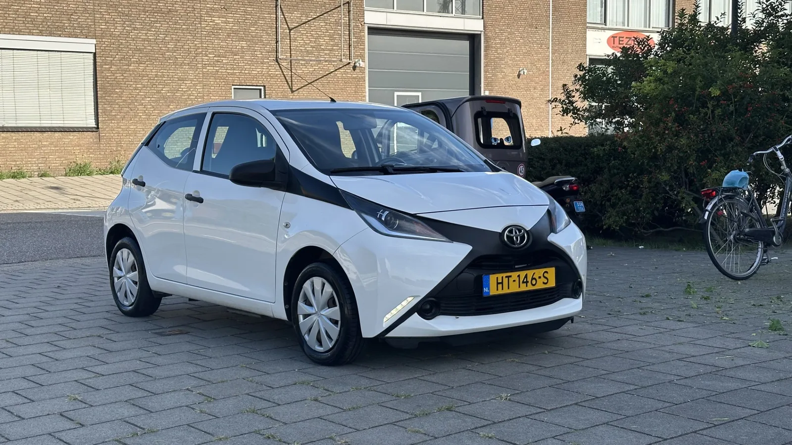Toyota Aygo (2016) — foto 1