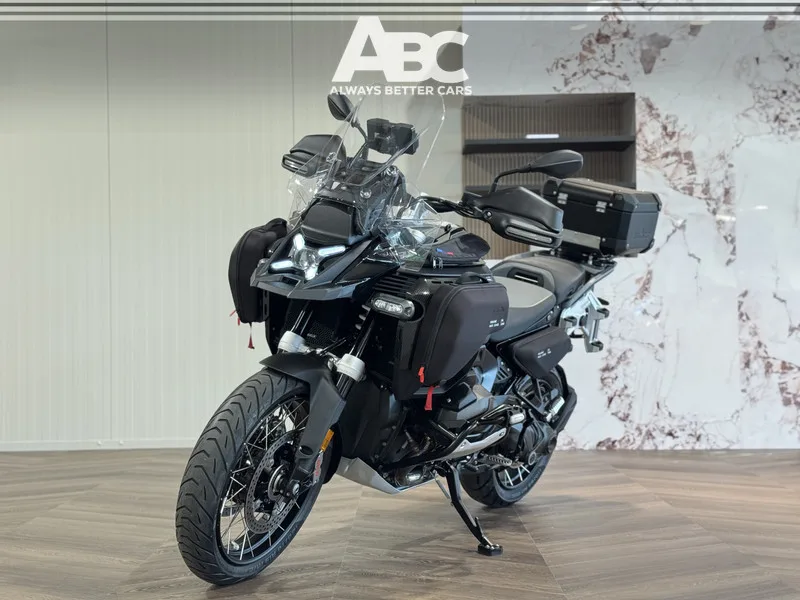BMW R (2025) — foto 1