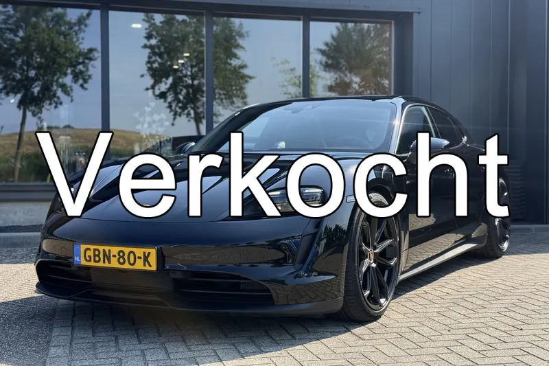 Porsche Taycan (2022)
