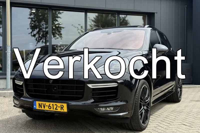 Porsche Cayenne (2015)