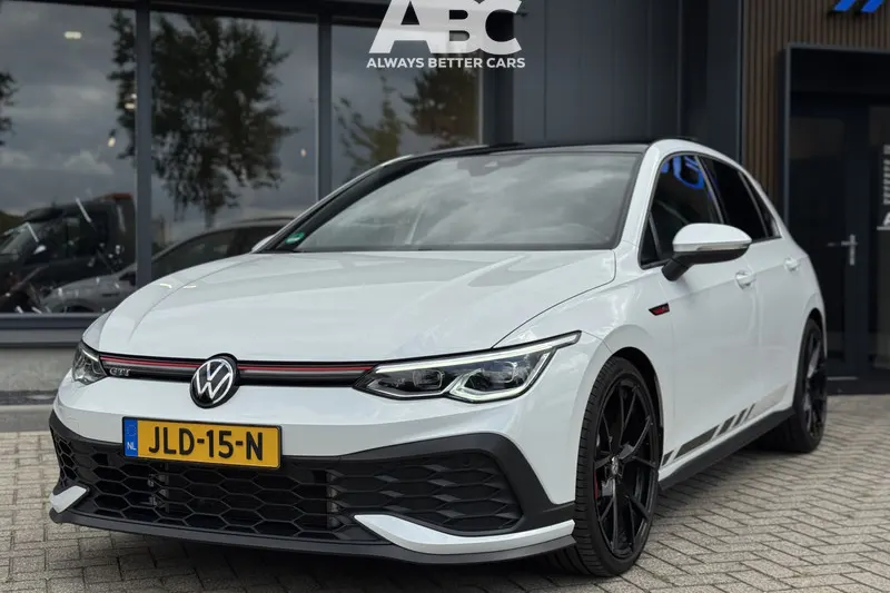Volkswagen Golf (2021)