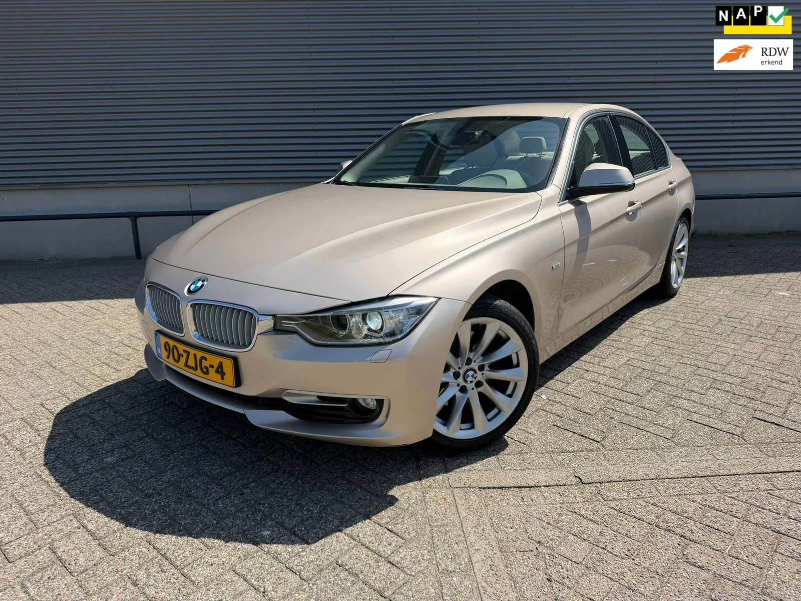 BMW 3-Serie (2012) — foto 1