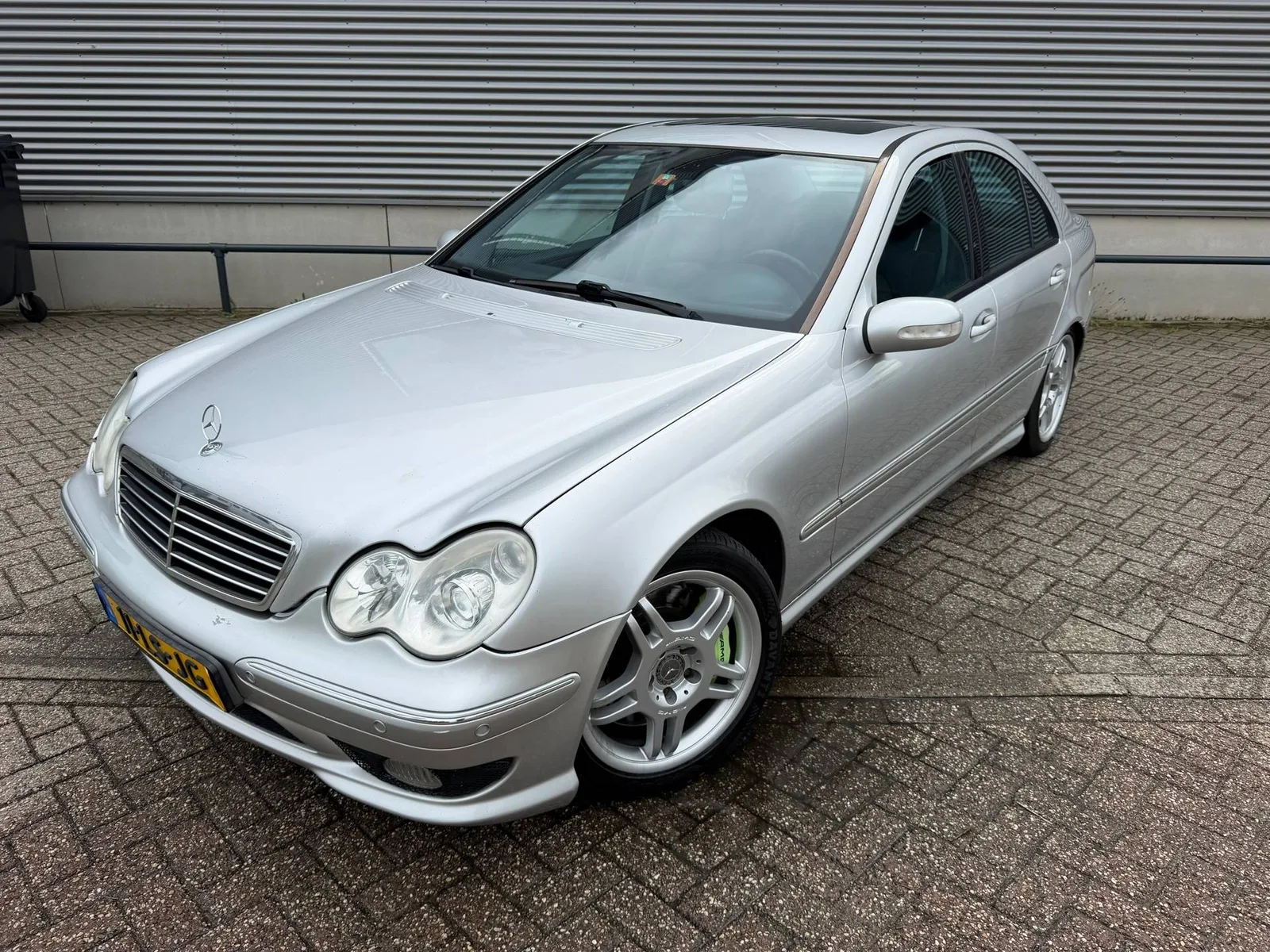 Mercedes-Benz C-Klasse (2003) — foto 1