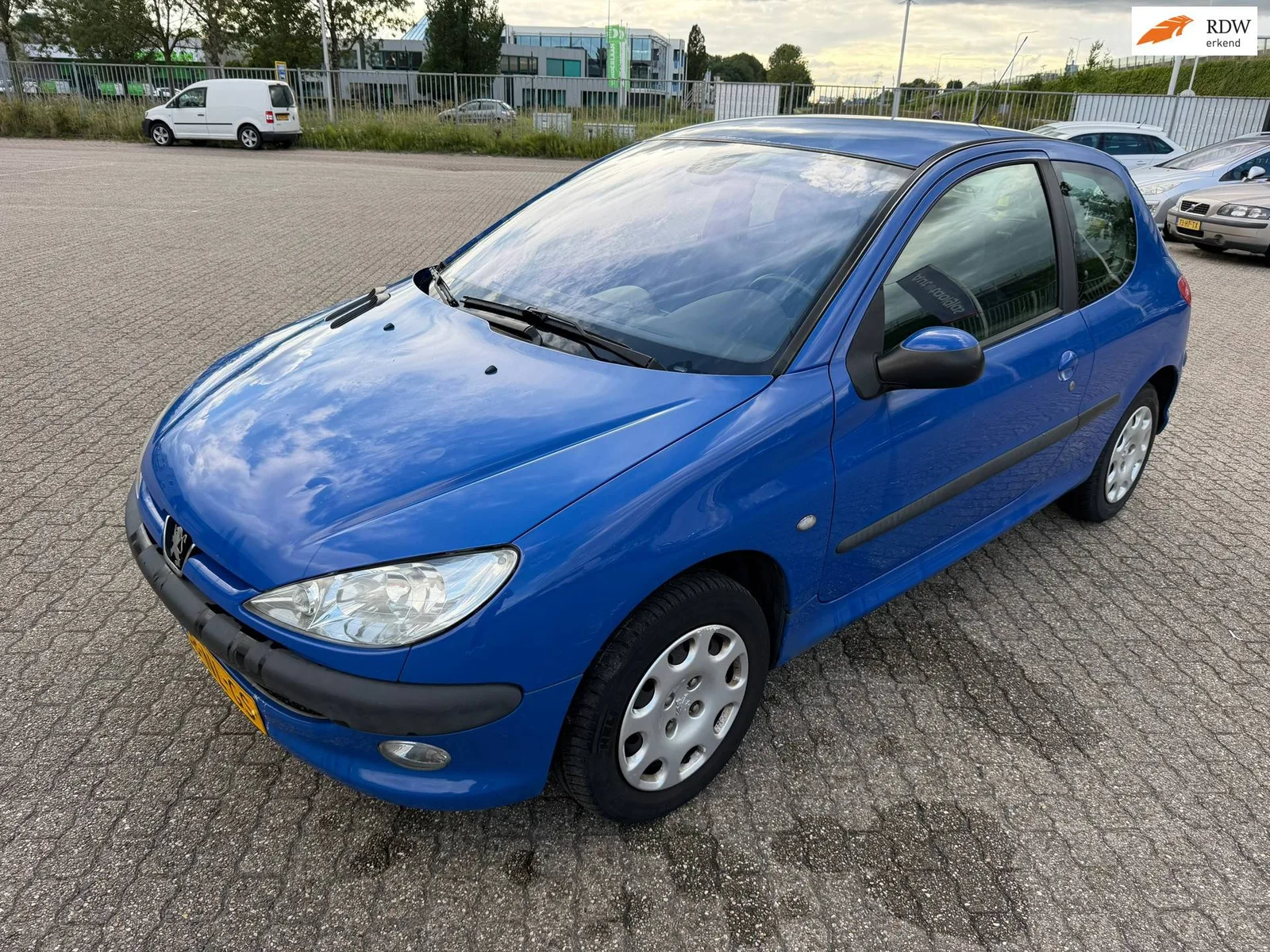 Peugeot 206 (2003) — foto 1