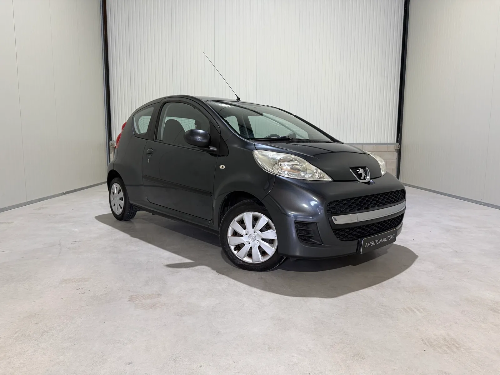 Peugeot 107 (2011) — foto 1