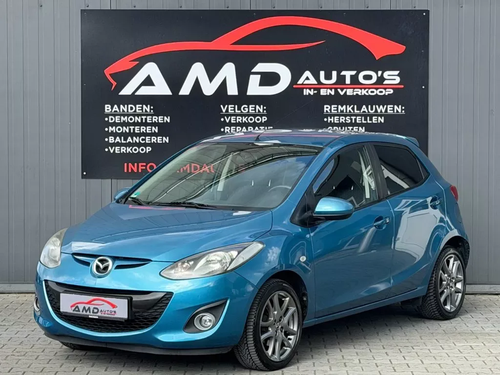 Mazda 2 (2012) — foto 1