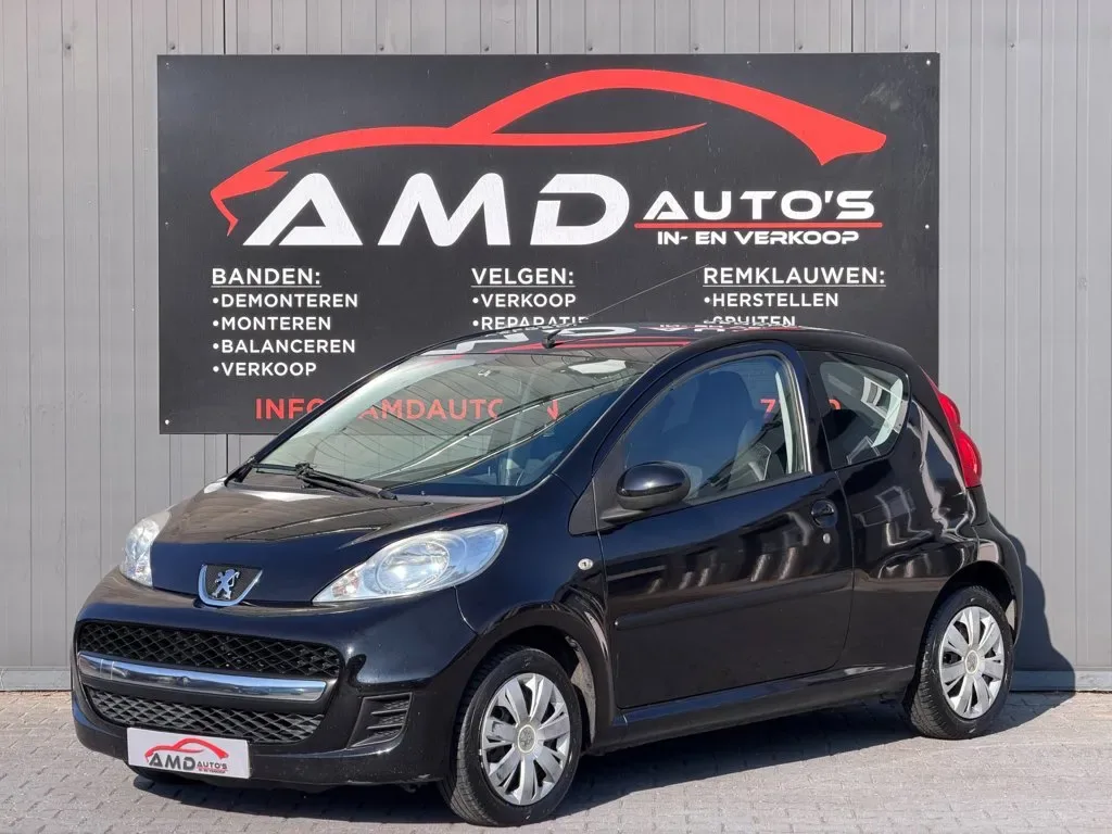 Peugeot 107 (2009) — foto 1