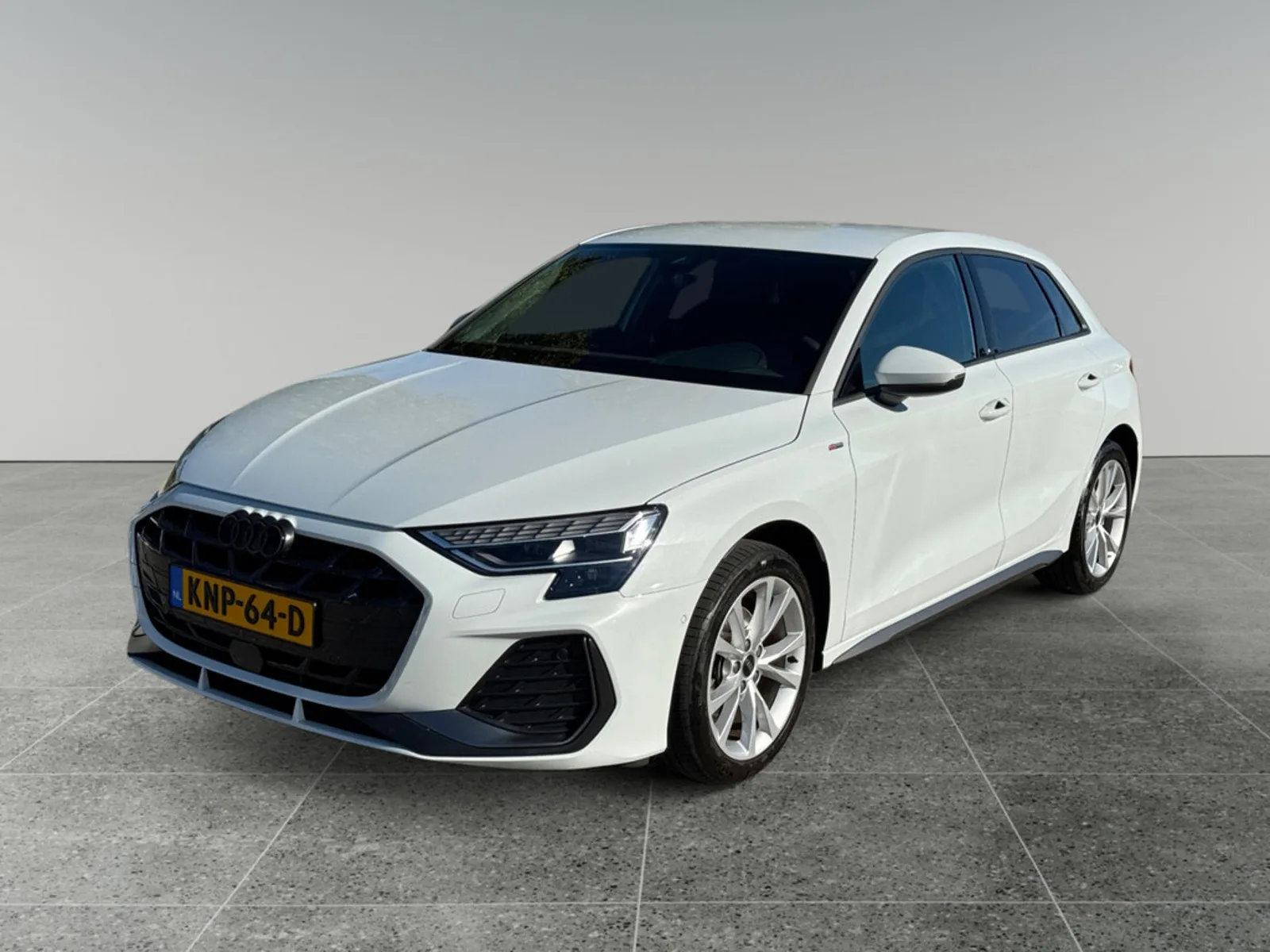 Audi A3 (2025) — foto 1
