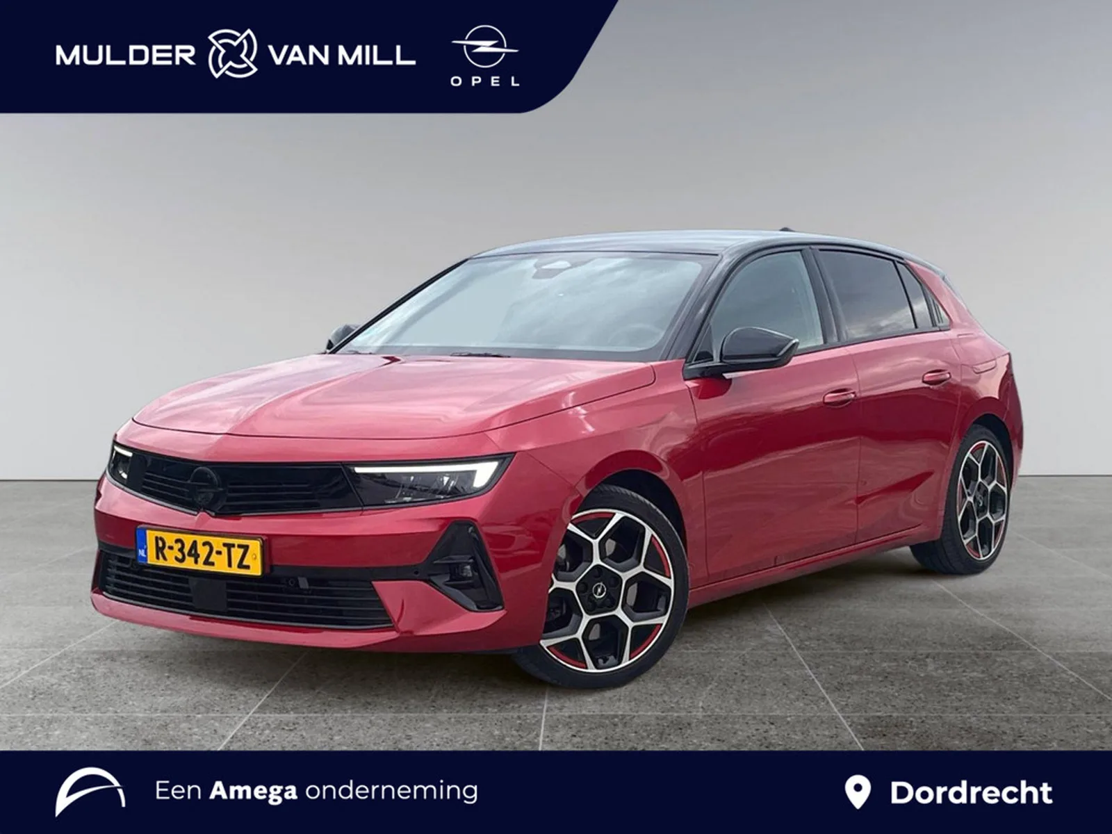 Opel Astra (2022) — foto 1