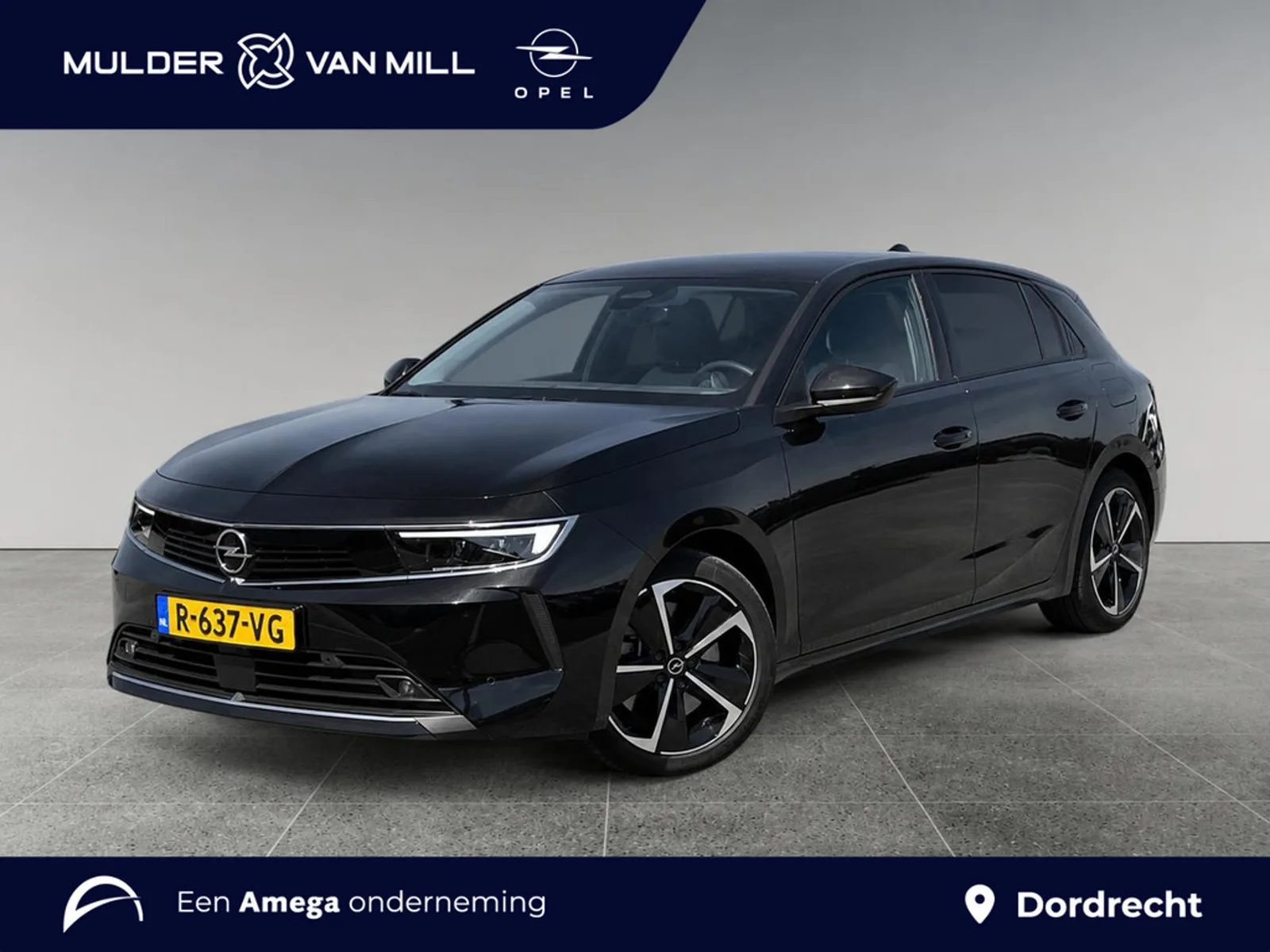 Opel Astra (2022) — foto 1