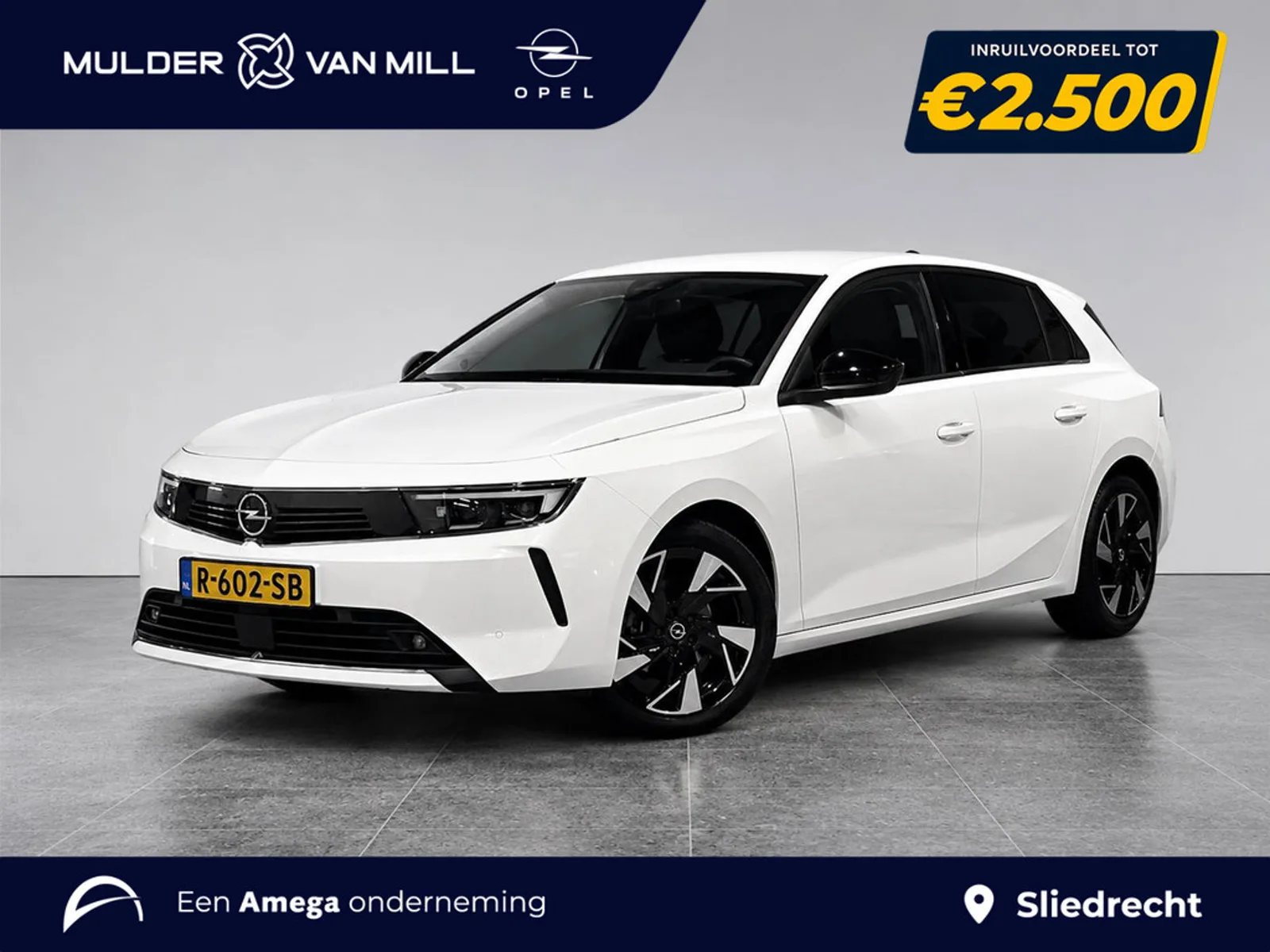 Opel Astra (2022) — foto 1