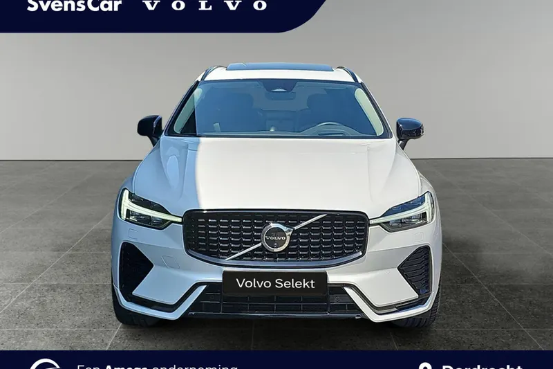 Volvo XC60 (2025)
